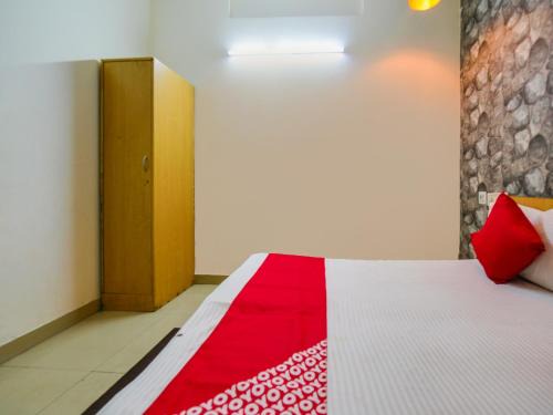 Lajpat Nagar Hotel | Hotel O Unique Delhi Home Stay