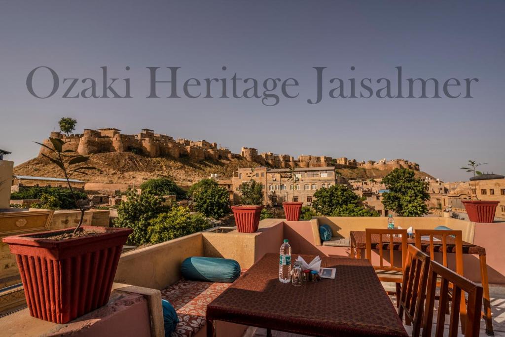 Amar Sagar Pol Hotel | Hotel Ozaki Heritage