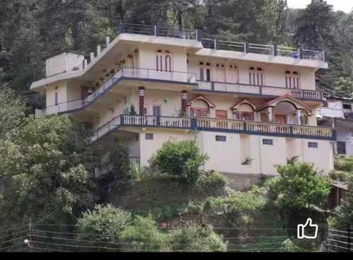 Barkot Hotel | Hotel Pawan Hans