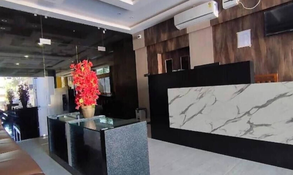 Golaghat Hotel | Hotel Raj