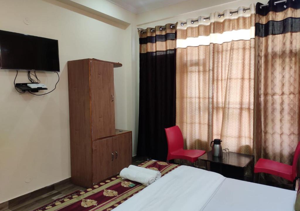 Chhota Shimla Hotel | Hotel Royale View