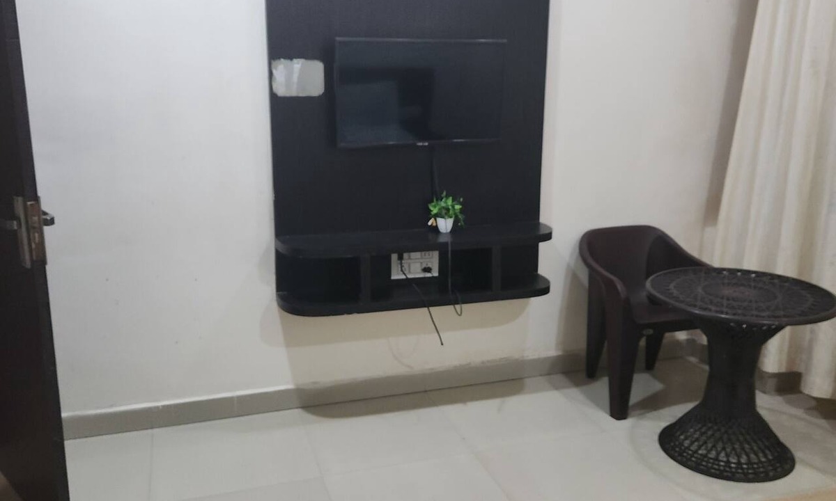 Marhi Hotel | HOTEL SAI KRIPA