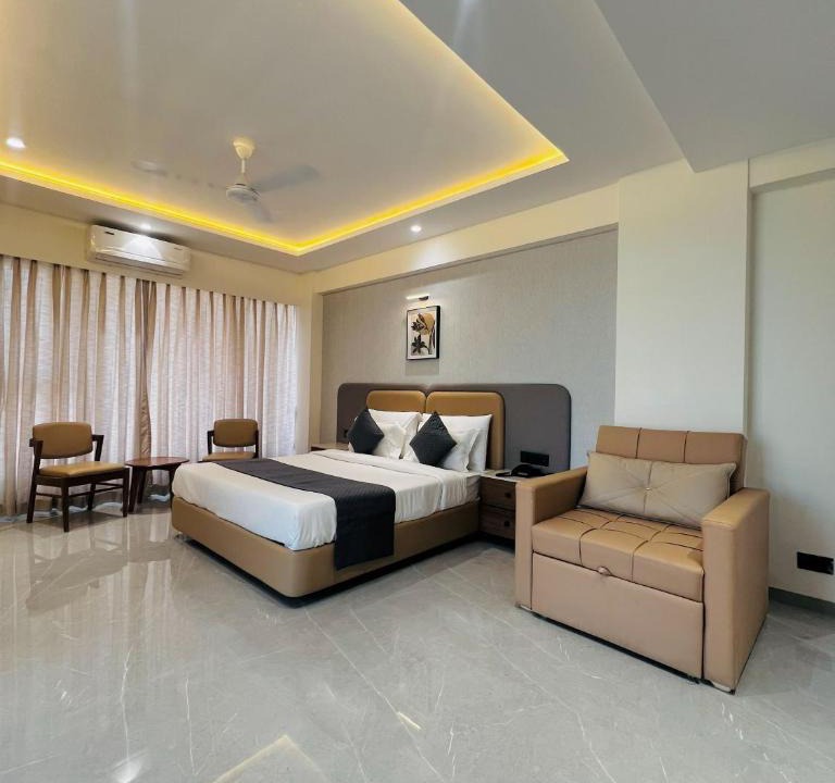 Shirdi Hotel | Hotel Sai Mahima, Near Sai Baba Temple
