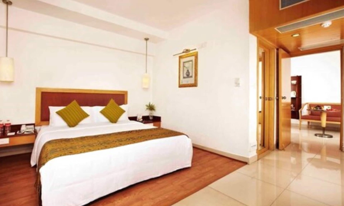 Mylapore Hotel | Hotel Savera