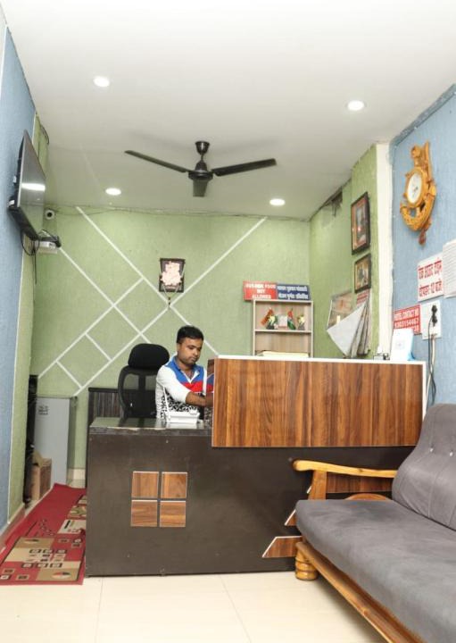 Mandla Hotel | Hotel Shikhar Palace, Katra Mandla