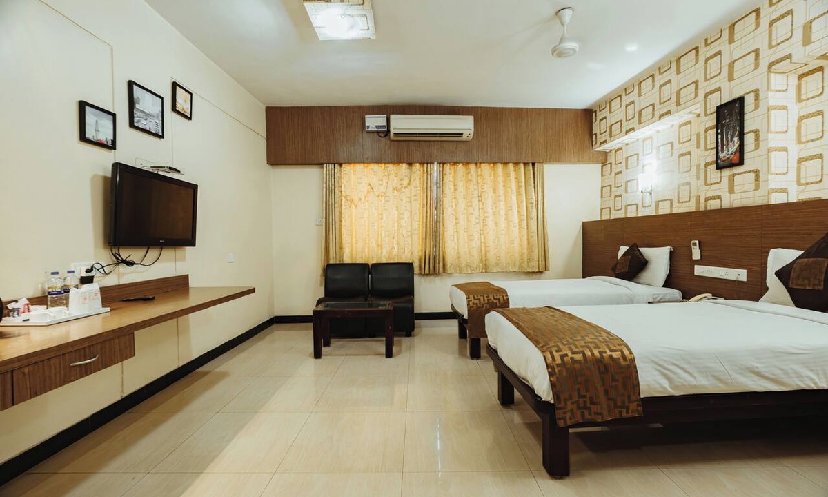 Gopalapuram Hotel | Hotel Shiva Grand