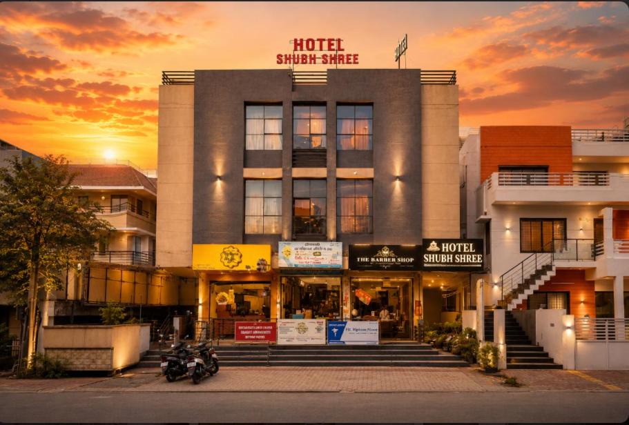 Indore Hotel | Hotel Shubhshree