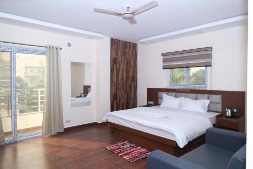 Patna Hotel | Hotel Siddhi Residency 200 meter from Aiims