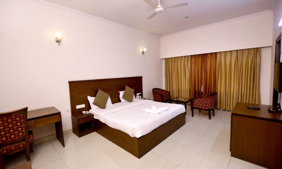 Rudrapur Hotel | Hotel Sonia