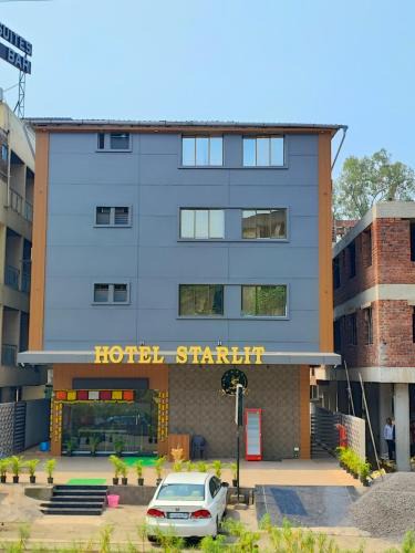 Mumbai Bed & Breakfast | Hotel Starlit