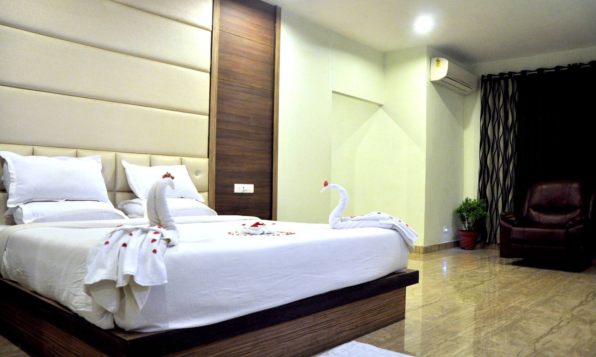 Belpahar Hotel | Hotel Suncity Palace
