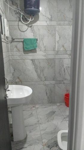 Tarn Taran Hotel | Hotel Sunray