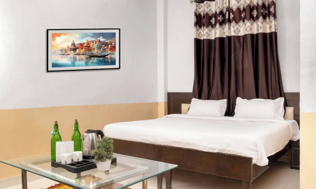 Noida Hotel | Hotel Sunrise Inn