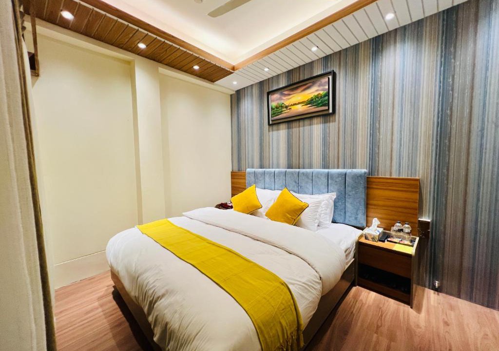Maulvi Bazar Hotel | Hotel Taj Metro