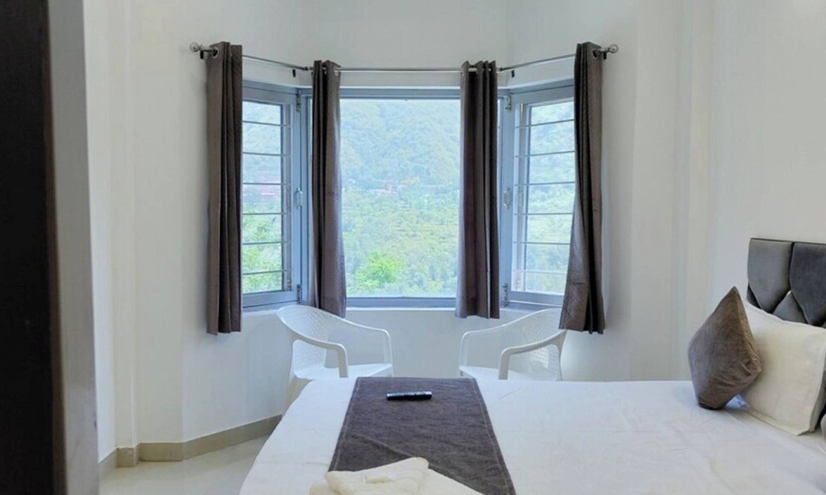 Bullawala Hotel | Hotel The Komfy Stayz Dehradun