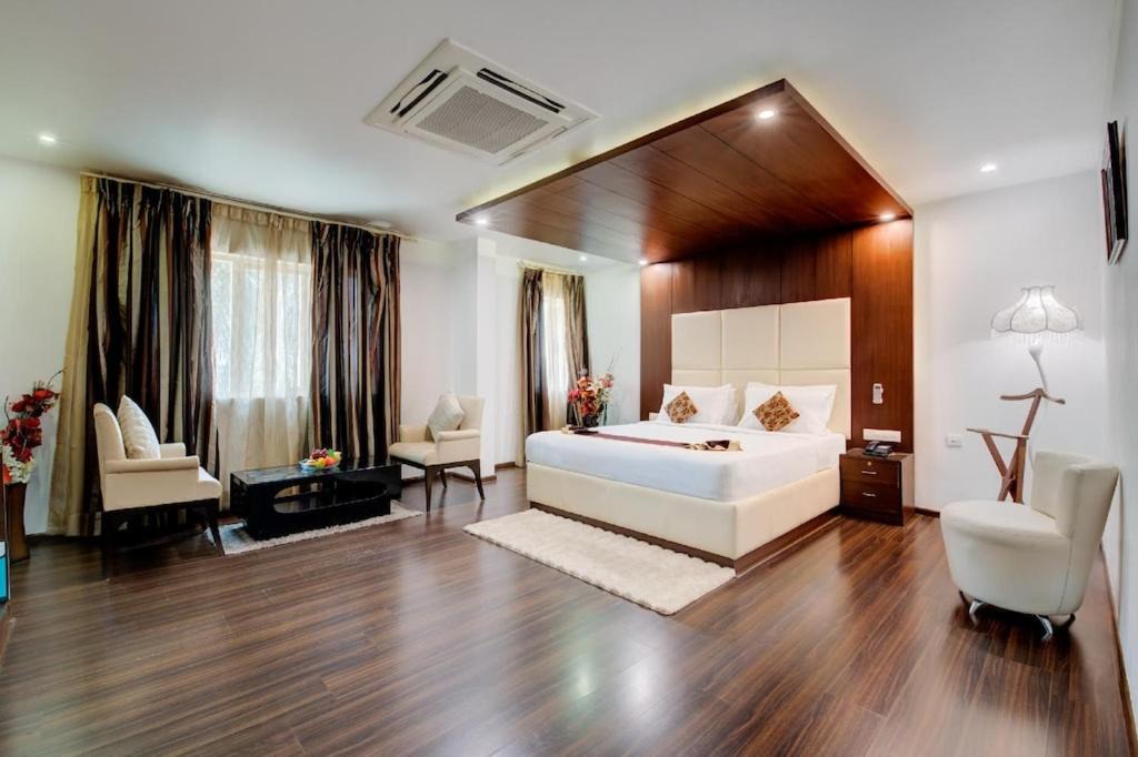Narasapura Hotel | Hotel The Sai Leela by Urban