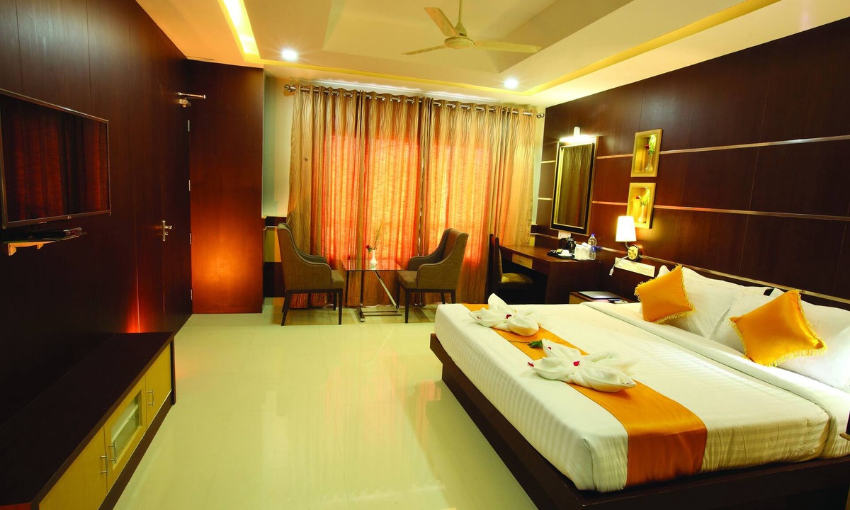 Kottakkal Hotel | Hotel Virad