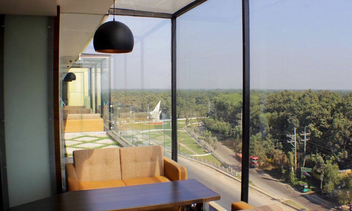 Pirozali Hotel | Hotel X