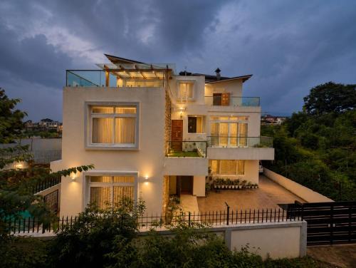 Shillong House | House of Jordan