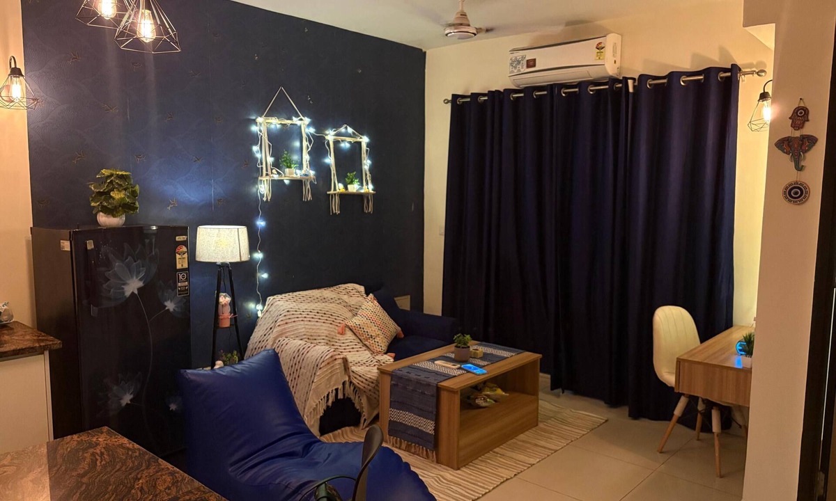 Noida Apartment | Ivory by Homigo , cozy and comfortable apartment in noida