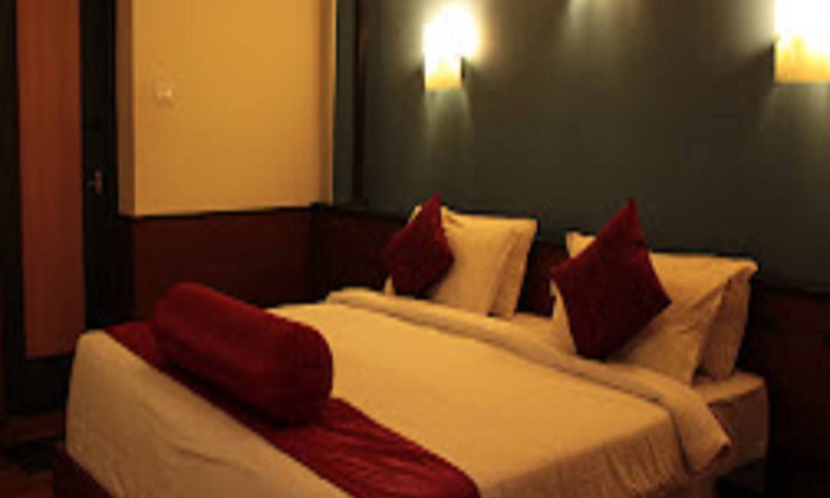 Kodaikanal Hotel | Jayaraj Residency