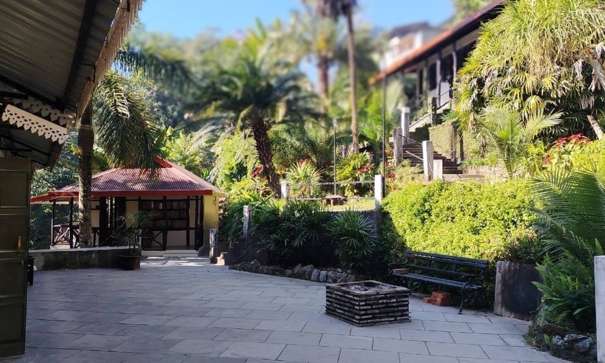 Turuk Hotel | Kalimpong Bungalow