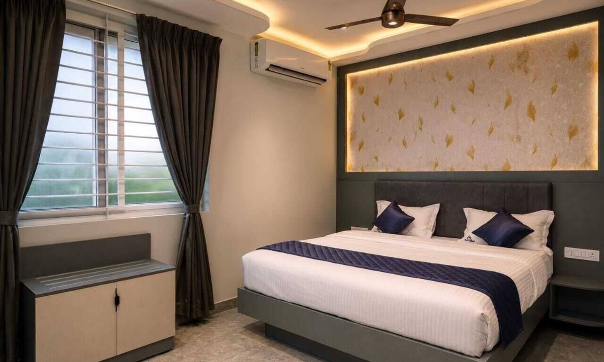 Pollachi Hotel | Kandha Residency