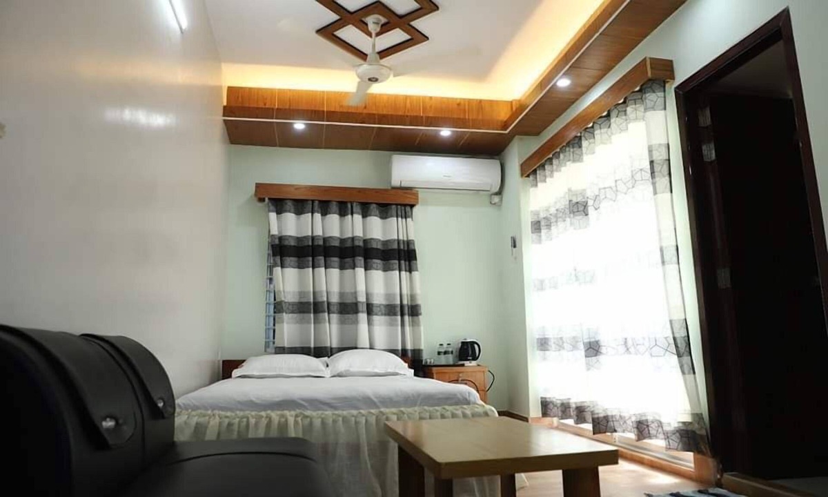 Dhaka Division Hotel | Kishoreganj Haor Resort