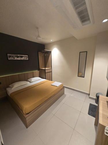 Vellore Hotel | KOONA RESIDENCY