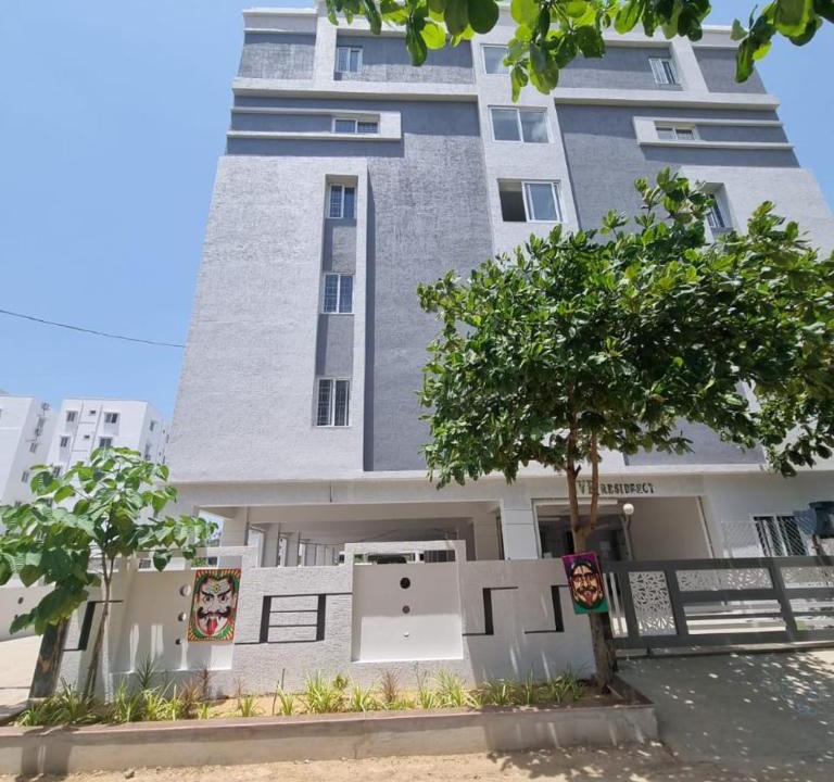 Suluru Hotel | KVR RESIDENCY TADA