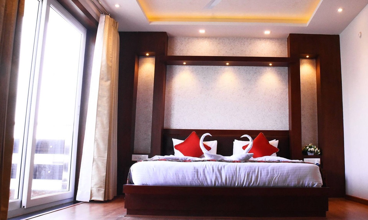 Bhimtal Hotel | Lavanya Inn