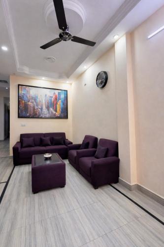 New Delhi Apartment | Le Comfort, 2 bhk apartment in New Delhi