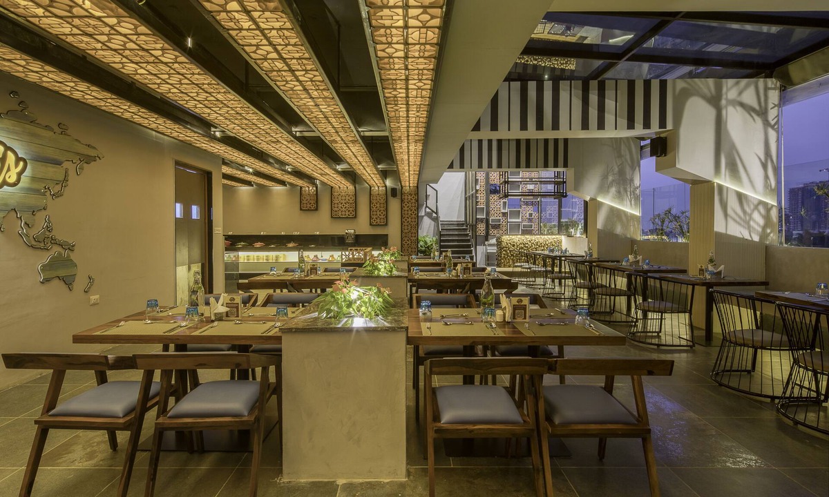JP Nagar Hotel | Le Foliage by TGI