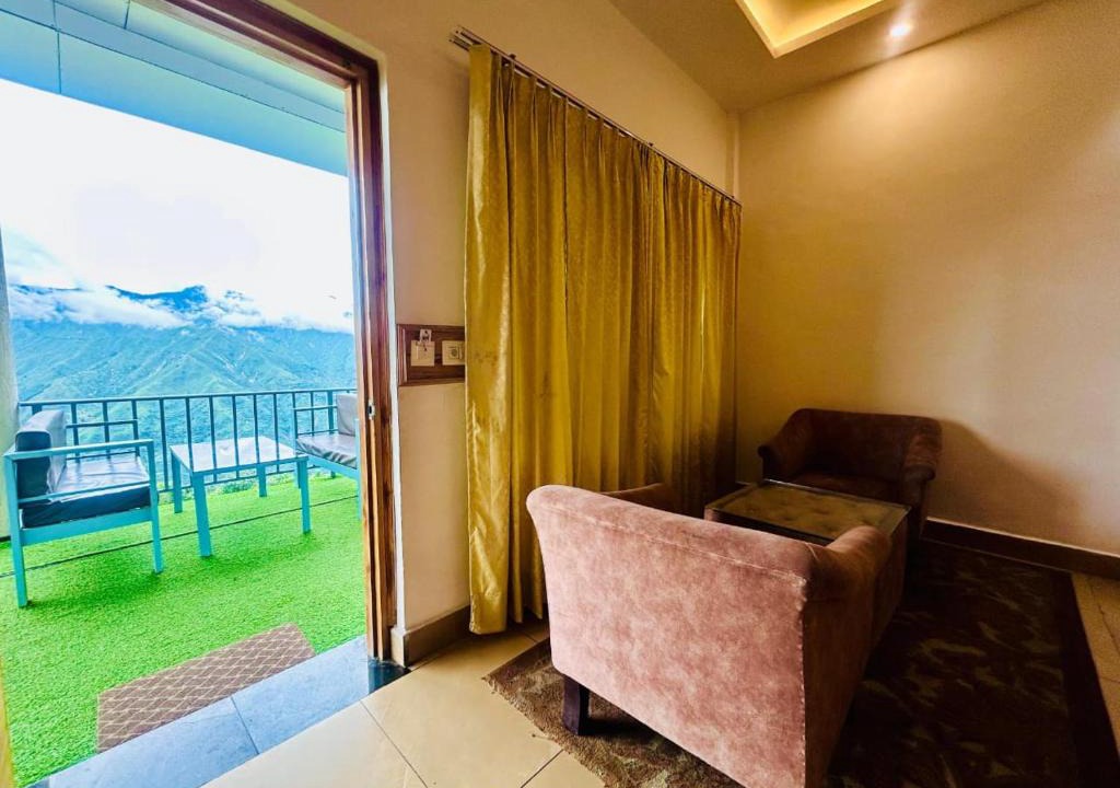 Bullawala Hotel | Living On The Edge A Luxury Stay in Mussoorie