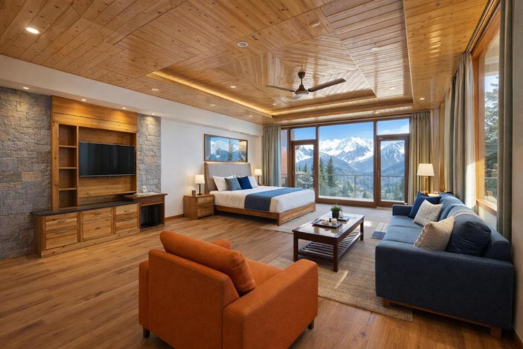 Manali Hotel | LN Grand Premium & Luxury Suites, Manali