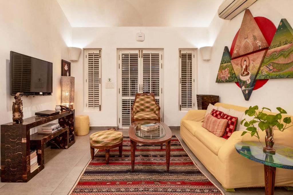 Kudal Villa | LohonoStays Ishanya Villa