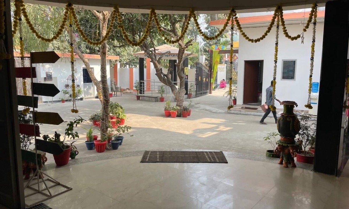 Gorakhpur House | Lord Buddha Guest House