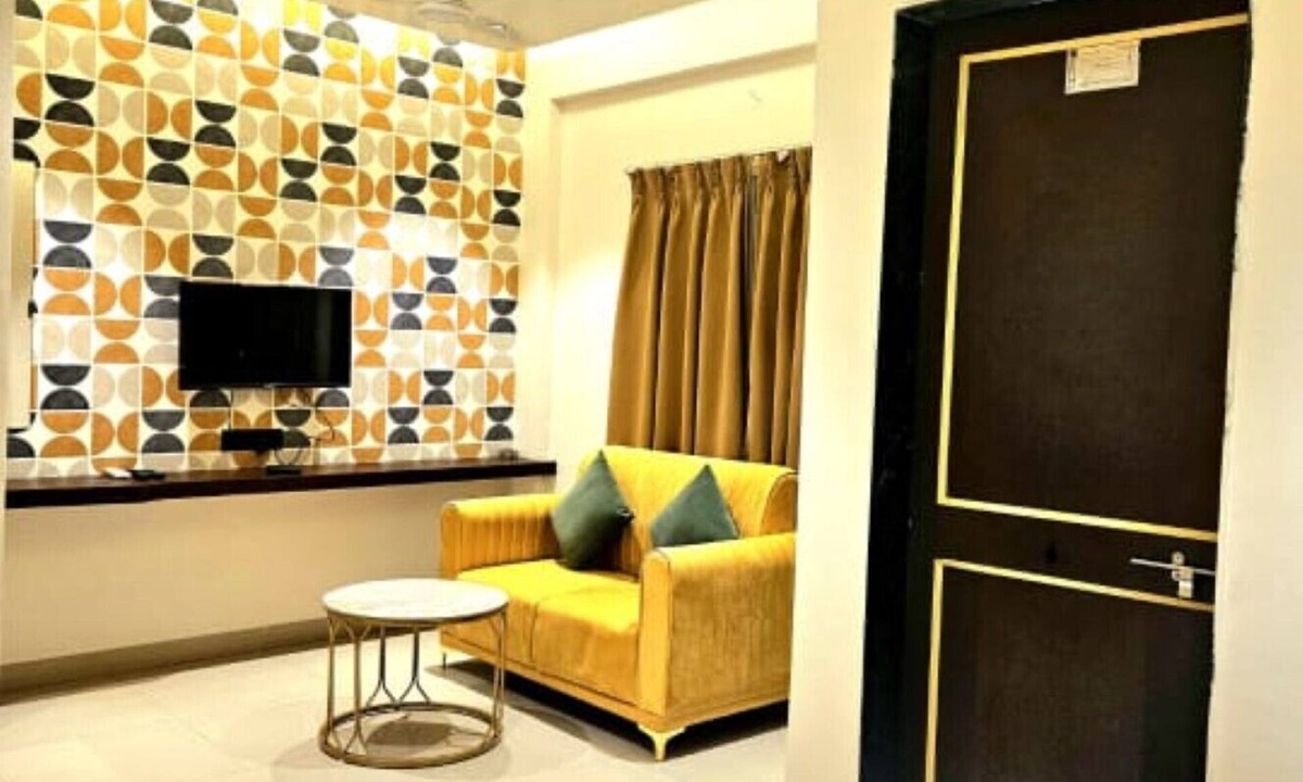 Hadapsar Hotel | Lotus Excutive Maharashtra