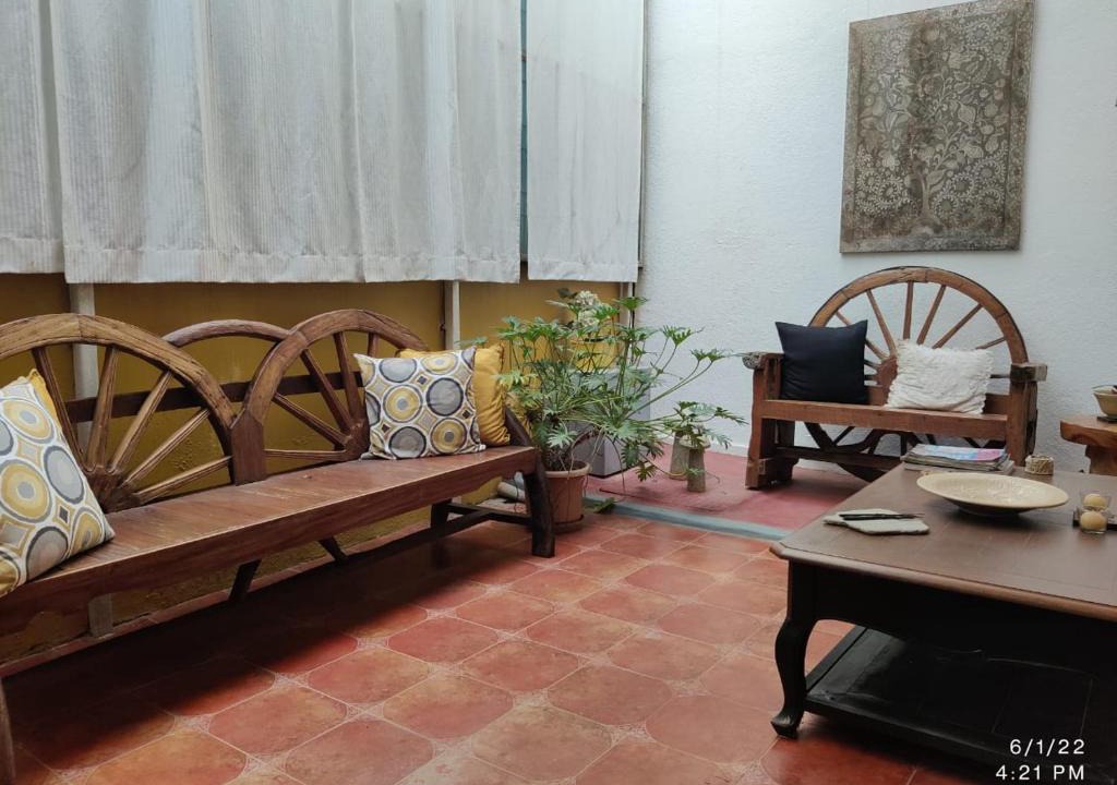 Koramangala 4th Block Bed & Breakfast | Luxre