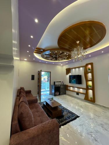 Kolar Bed & Breakfast | Mangala Residency