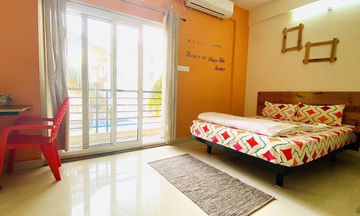 Kadubeesanahalli Hotel | Mapletree Inn