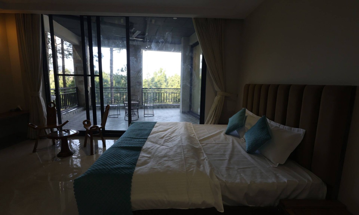 Dharampur Hotel | MINARA MEADOWS
