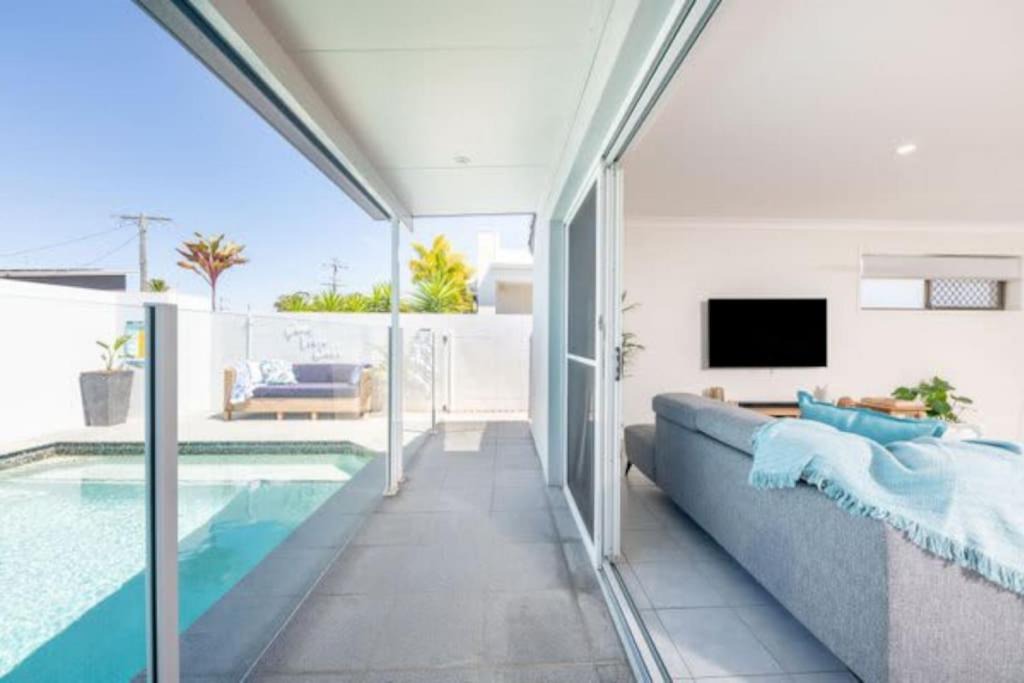 Mooloolaba House | Mooloolaba Escape to Mooloolaba & Feel At Home in Style