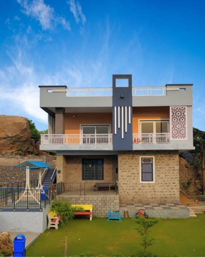 Ibrahimpatan Villa | Morvia Farmstay