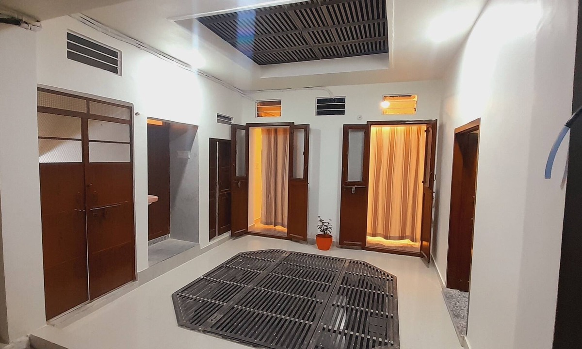 Pink City House | My HomeStay Jaipur SONI 2700 1 Person Centrally Located B&B