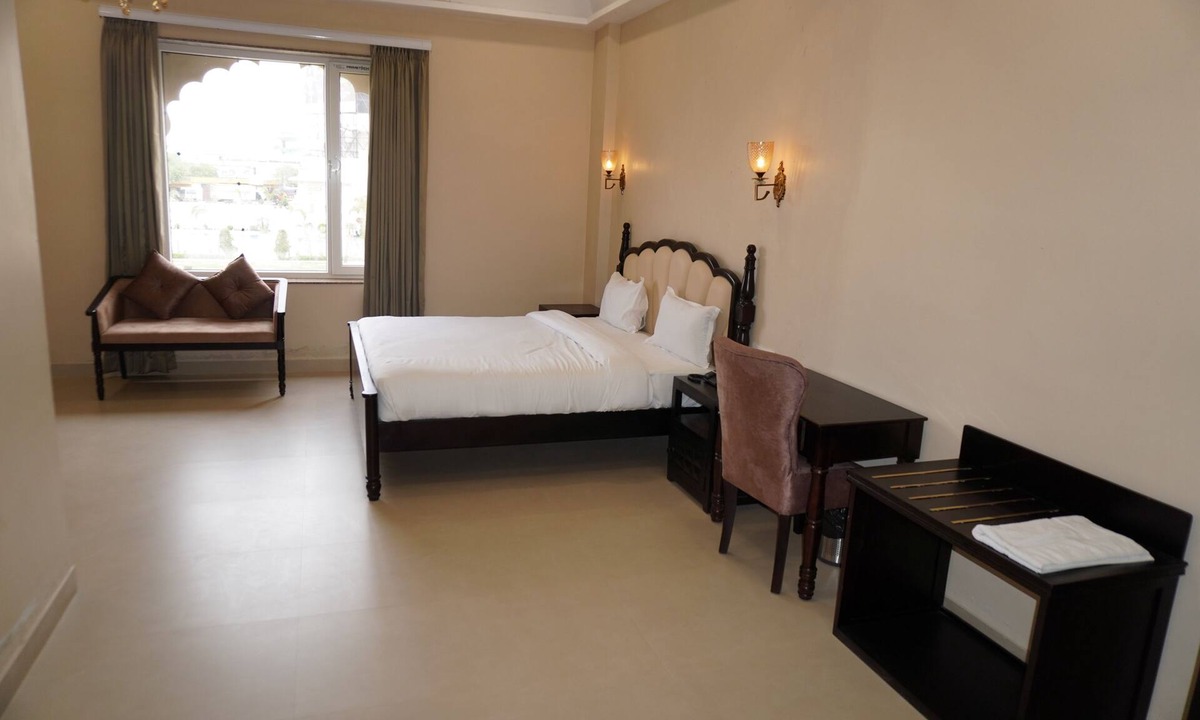 Rajawas Hotel | Neendar Heritage Resort