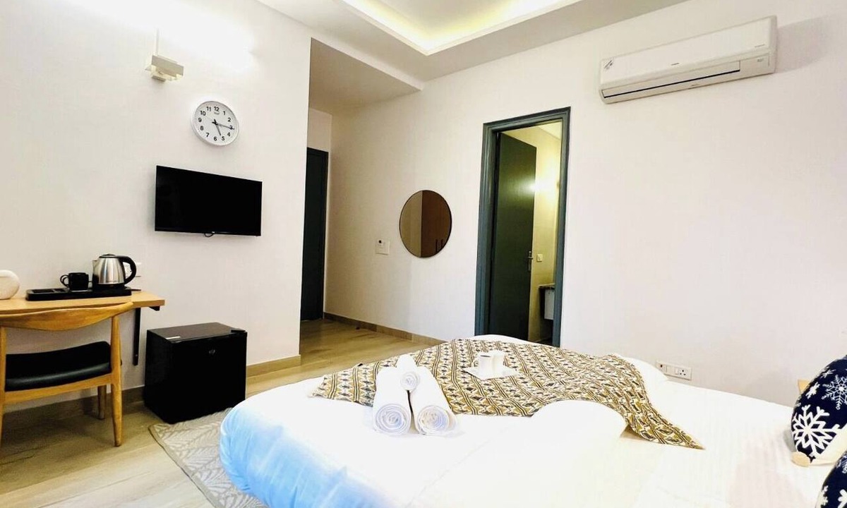New Delhi Hotel | Nik Banquet Hall Chhatarpur Delhi
