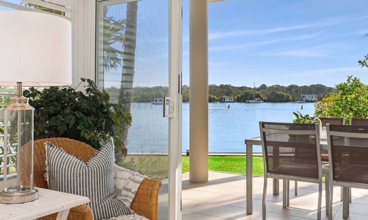 Tewantin Apartment | Noosa River Gardens 4 Noosaville