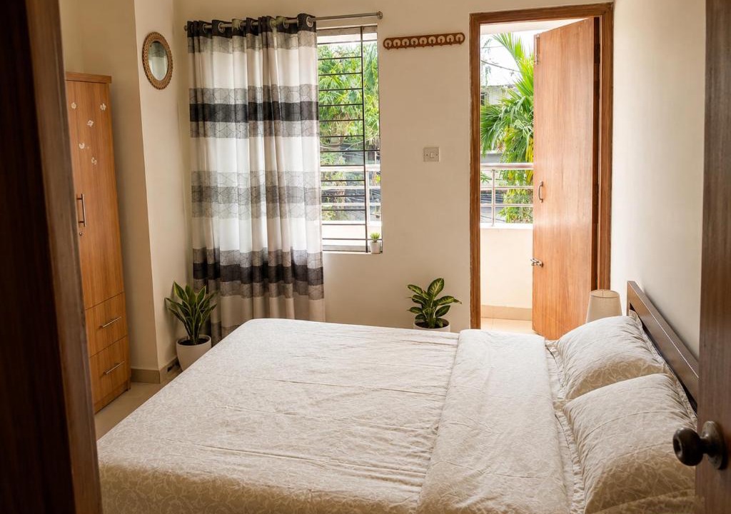 Dhaka House | One Private Room Near Dhaka Airport