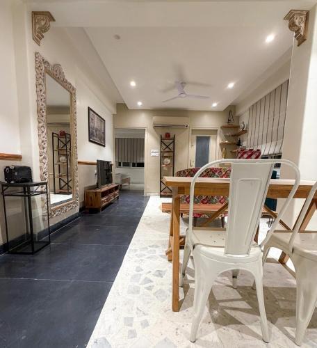 Durgapura House | One Uptown 103 Central Stylish 1BHK Loft